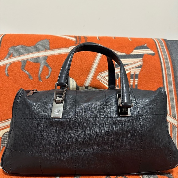 CHANEL Black Satchel with Silver Accents - Picture 3 of 12